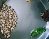 A picture of step 1 of Peanut chutney.
