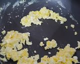 Foto langkah ke 3 dari resep Mie Goreng Pedas (Indomie).