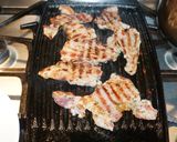 Foto del paso 6 de la receta: HALLULLAS CASERAS CON PALTA Y POTITO DE CHANCHO A LA PLANCHA. JON STYLE