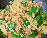 รูปขั้นตอนการทำที่ 6 ของ ผัดบะหมี่กึ่งฯหมูสับ ปริมาณจุใจ
