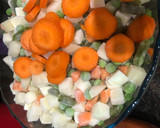 Foto del paso 4 de la receta: Ensaladilla rusa con gambones