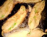 A picture of step 2 of Mirch pakora😋مرچ پکوڑہ 😋.