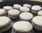 Foto del paso 7 de la receta: Alfajores de maicena SIN MANTECA