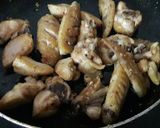 Hình bước làm 6 của món Gà chiên mắm