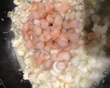 Foto del paso 7 de la receta: Crepes rellenos de picada de pescado y marisco con salsa al cava