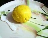 A picture of step 3 of Apple-shaped Kaju Sweets.