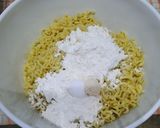 Foto langkah ke 5 dari resep Bola-Bola Mie.