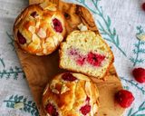Une image de l'étape 8 de Muffins aux amandes et framboises.