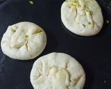 A picture of step 6 of Peas Kachori with Mango Milk shake.