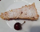 Cseresznyés tejes pite recept fázis 5 fotója