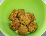 Foto langkah ke 10 dari resep Bola-Bola Mie.