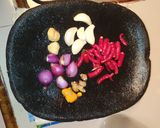 Foto langkah ke 2 dari resep Pindang patin asam pedas.