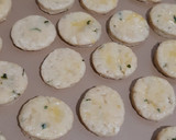Foto del paso 3 de la receta: Galletitas saladas