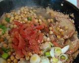 Foto del paso 2 de la receta: Chinchulin con garbanzos