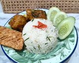 Foto langkah ke 3 dari resep 558. Nasi Daun Jeruk.
