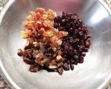 Foto del paso 1 de la receta: Budín Inglés con frutos