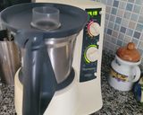 Foto del paso 2 de la receta: Crema fría de verduras y frutas en Thermomix, de cositas que tenía en la nevera