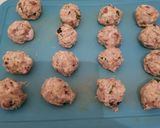 A picture of step 3 of Fish balls.