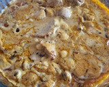 Foto del paso 12 de la receta: Solomillo en salsa con champiñones, puré de patata y compota de pera