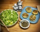 Foto del paso 11 de la receta: Rosas hojaldradas de salmón marinado con tapenade casero & ensalada de mango y feta —Cena Cookpad—