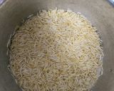 A picture of step 1 of Mumbai Street Pulao.