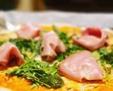 Foto del paso 3 de la receta: Pizza casera de mortadela, rucula y concentrado de albahaca 🌿