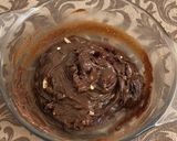 A picture of step 4 of Nutella Brownie Cupcakes.