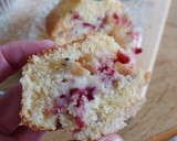 Foto del paso 15 de la receta: Magdalenas con kiwi y fresas rellenas de crema y coulis de frutos del bosque (sin gluten)