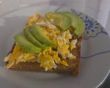 Foto del paso 6 de la receta: Tostón de Palta y Huevo sin gluten