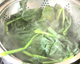 Foto del paso 1 de la receta: Crema de espinacas y brócoli