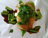 Foto del paso 2 de la receta: Pescado empapelado thai con ejotes