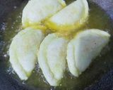Foto langkah ke 5 dari resep 264. Cireng Isi Ayam Suwir Pedas.