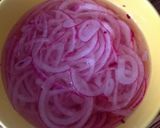 Foto del passaggio 2 della ricetta Gazpacho di frutti rossi, con calamaretti