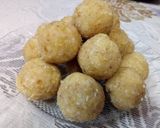 A picture of step 5 of Coconut Malai laddu.