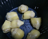Foto del paso 2 de la receta: Fondos de alcachofa rellenos de queso manchego curado