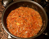 Foto del paso 11 de la receta: Brecas al romero en salsa especiada de tomate