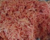 A picture of step 1 of Gajar ka Halwa (Carrot Halwa).
