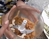 बिना ओवन के बिस्कुट केक (Bina oven ke biscuit cake recipe in Hindi) रेसिपी चरण 2 फोटो