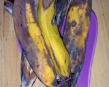 Foto langkah ke 1 dari resep Bolu Pisang Ambon Coklat Panggang.