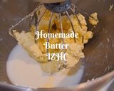 A picture of step 4 of 🧈🥞Homemade Butter🥞🧈.