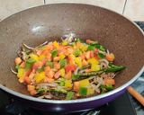 A picture of step 7 of Indian Style Veggies Pasta.