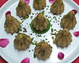A picture of step 5 of Moong Daal Modak.