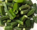 Bhindi in Tomato Gravy recipe step 1 photo