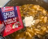 Foto del paso 5 de la receta: Pallares con pernil y lengua