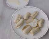 A picture of step 5 of Cheesy and Crispy Banana Fritters.