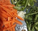 A picture of step 1 of Stir fried veg noodles.