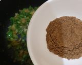 A picture of step 4 of Capsicum Egg bhurji.