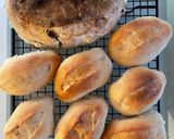 รูปขั้นตอนการทำที่ 3 ของ Burger Bun มาทำเป็น Baguette สำหรับปังยวนยีสต์Sourdough🍔ผสมยีสต์แห้ง
