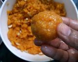 A picture of step 5 of Motichoor laddoo.