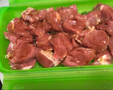 Foto del paso 4 de la receta: Solomillo con pimientos a la soja en el microondas con Lékué